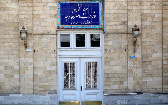 بعد مطالبات باستئناف التعاون مع وكالة الطاقة.. طهران تستدعي سفراء أوروبيين