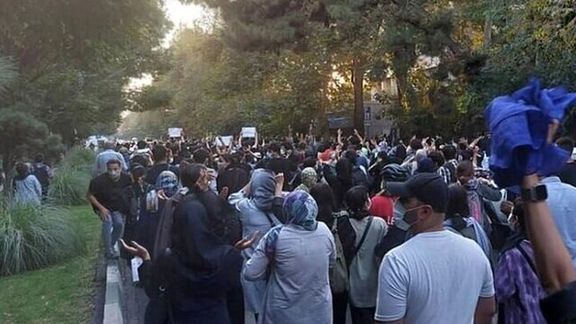 Protest in Tehran on September 20, 2022