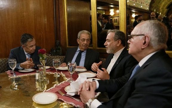 عراقچی در ایکس تصویری از خود در رستورانی در قاهره منتشر کرد. پیشتر نیز انتشار تصویر او در رستورانی در دمشق در آخرین روزهای حکومت اسد، موجب واکنش کاربران ایرانی شده بود.