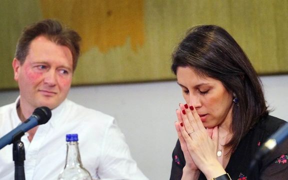 Nazanin and her husband Richard Ratcliff at a press conference on March 21, 2022