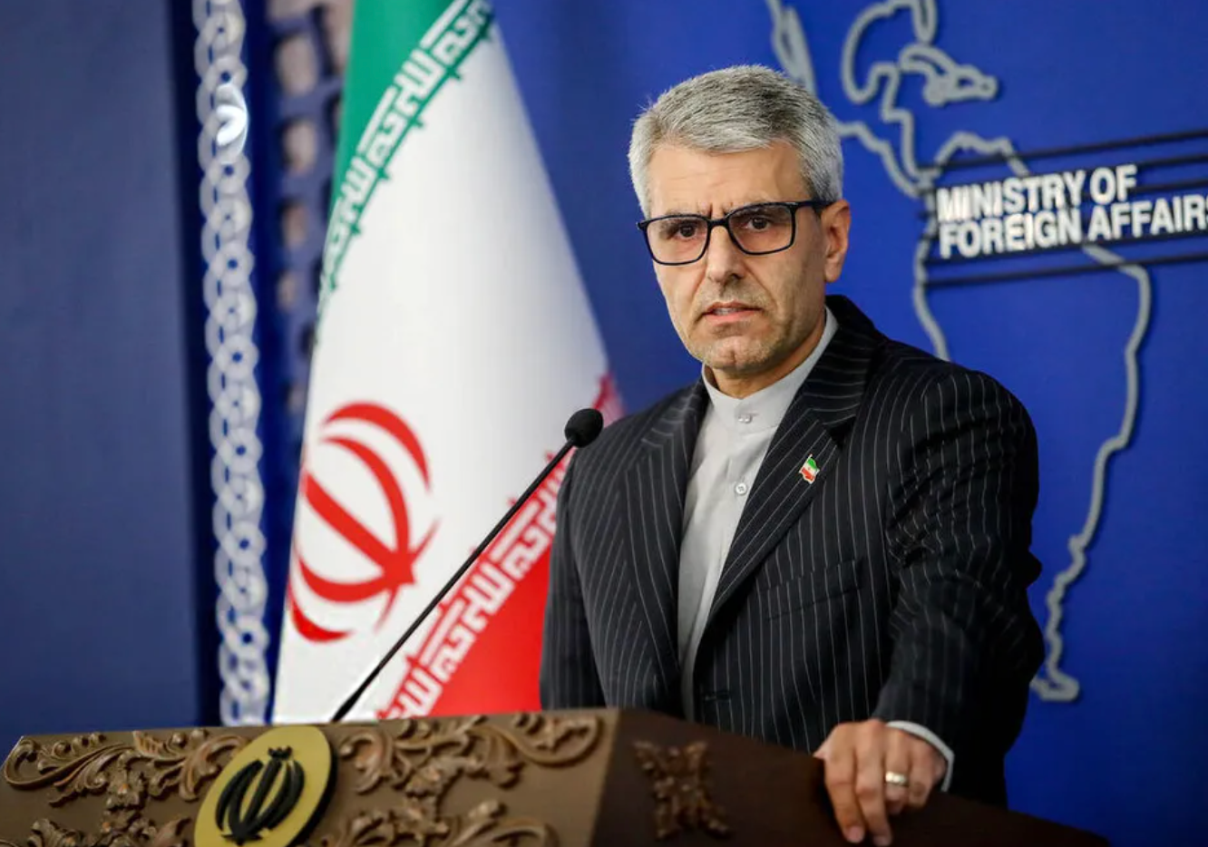 الخارجية الإيرانية: نرفض المقترح الأميركي ونعدّ طرحًا بديلاً عبر الوساطة العُمانية