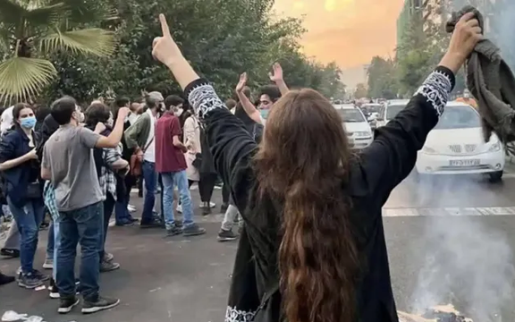 فراخوان گروههای مدنی و دانشگاهی برای تجمعات اعتراضی در روز یکشنبه