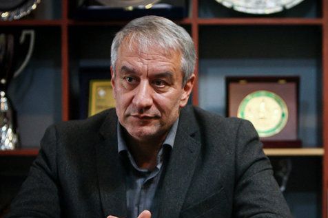 نامه کفاشیان به فدراسیون؛ یا انتخابات را به تعویق بیندازید، یا به فیفا و AFC شکایت میکنم