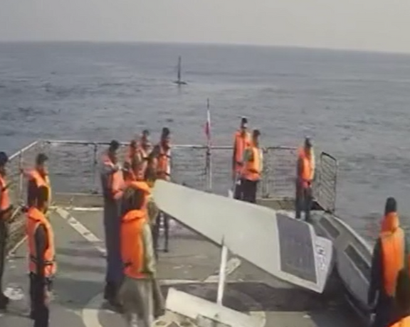 Image published by Iranian media in Sept. 2022 showing the seizure of a US naval drone