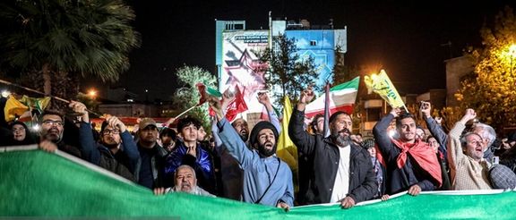 روزنامه کیهان خواستار برخورد اطلاعاتی با منتقدان وضع اقتصادی و حمله به اسرائیل شد