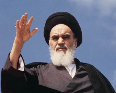 یوسفیان، فعال اصولگرا: در زمان انقلاب گفتند خمینی هندی است