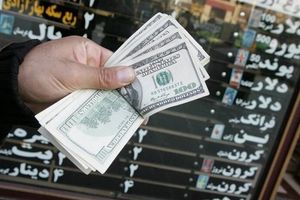 آغاز دوران جدید ارزی پس از انحلال کانون صرافان؛ آینده تحولات قیمت ارز نگرانکننده است