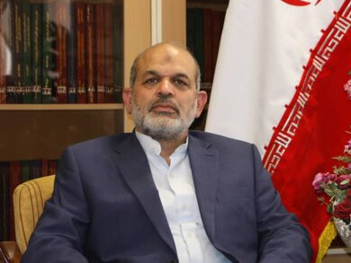 الأرجنتين تطالب الإنتربول بتوقيف وزير داخلية إيران لضلوعه بتفجير مركز يهودي في بوينس آيرس