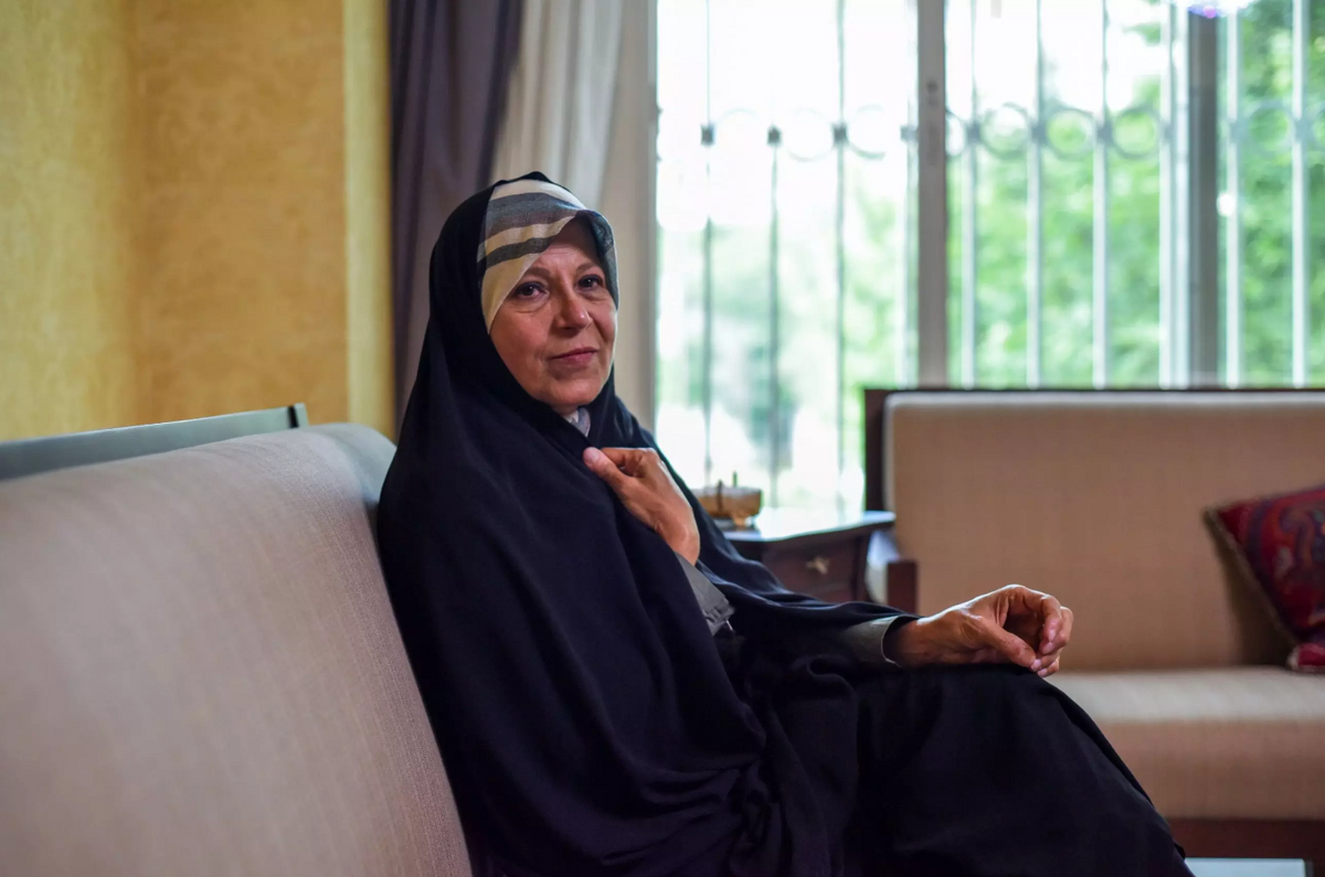 نامه فائزه هاشمی از زندان به حسین مرعشی: مردم به درستی از اصلاح‌طلبان عبور کرده‌اند