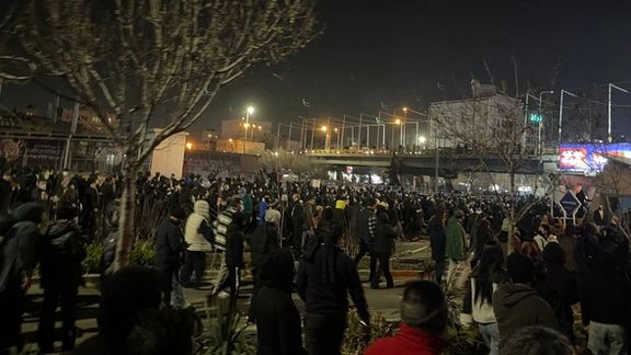 ساندیتایمز: طی دو روز از اعتراضات ایران، ۱۶ هزار و ۵۰۰ نفر کشته و ۳۳۰ هزار نفر مجروح شدند