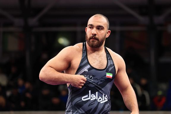 مسابقات کشتی قهرمانی آسیا؛ امیرحسین زارع طلای سنگینوزن را کسب کرد