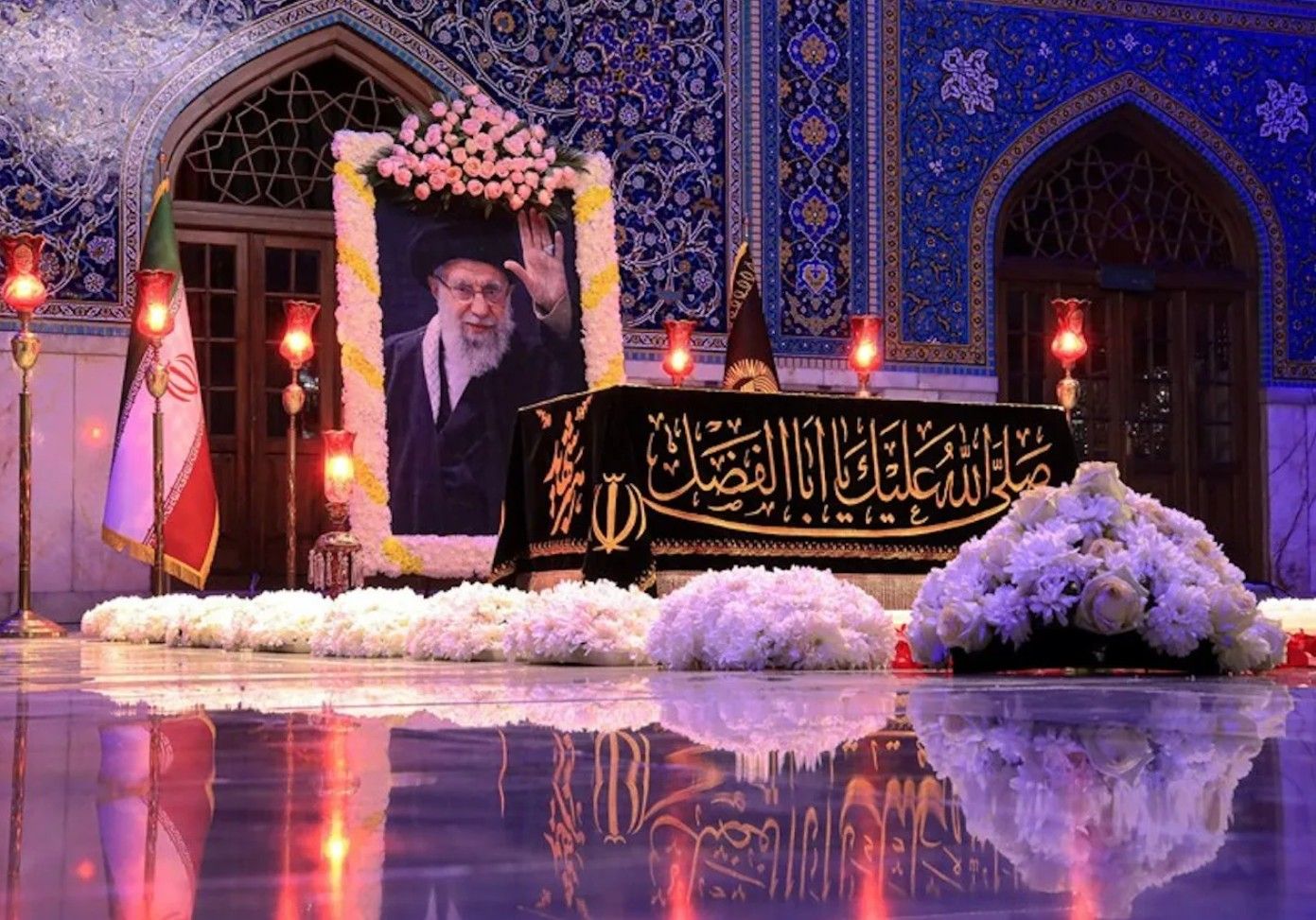 خبرگزاری فارس: اینستاگرام صفحه قبر علی خامنه‌ای و اعضای کشته‌شده خانواده‌اش را حذف کرد
