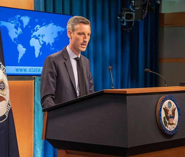 US Warns Iran Over Death Sentences For Protesters