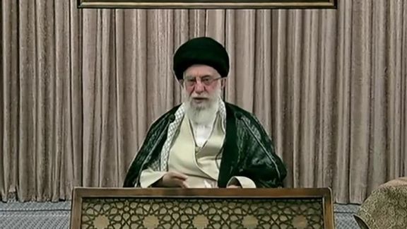 علی خامنهای: در جمهوری اسلامی حق کارگران بیش از جاهای دیگر است