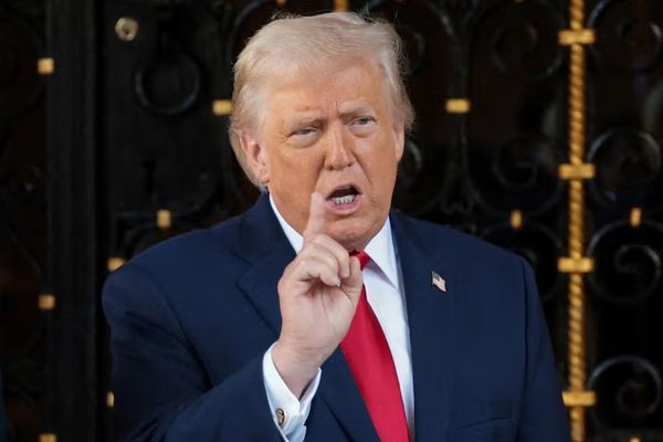 US ready to intervene if Iran kills protesters, Trump warns