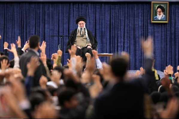 خامنه‌ای: مذاکره نمی‌کنیم، حمله کنید حمله می‌کنیم