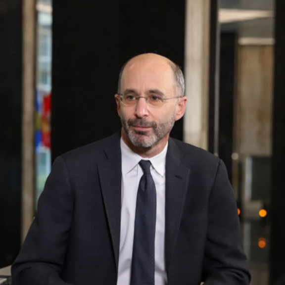 واشنطن ترحب بمساعي "واتساب" لربط الإيرانيين بالعالم