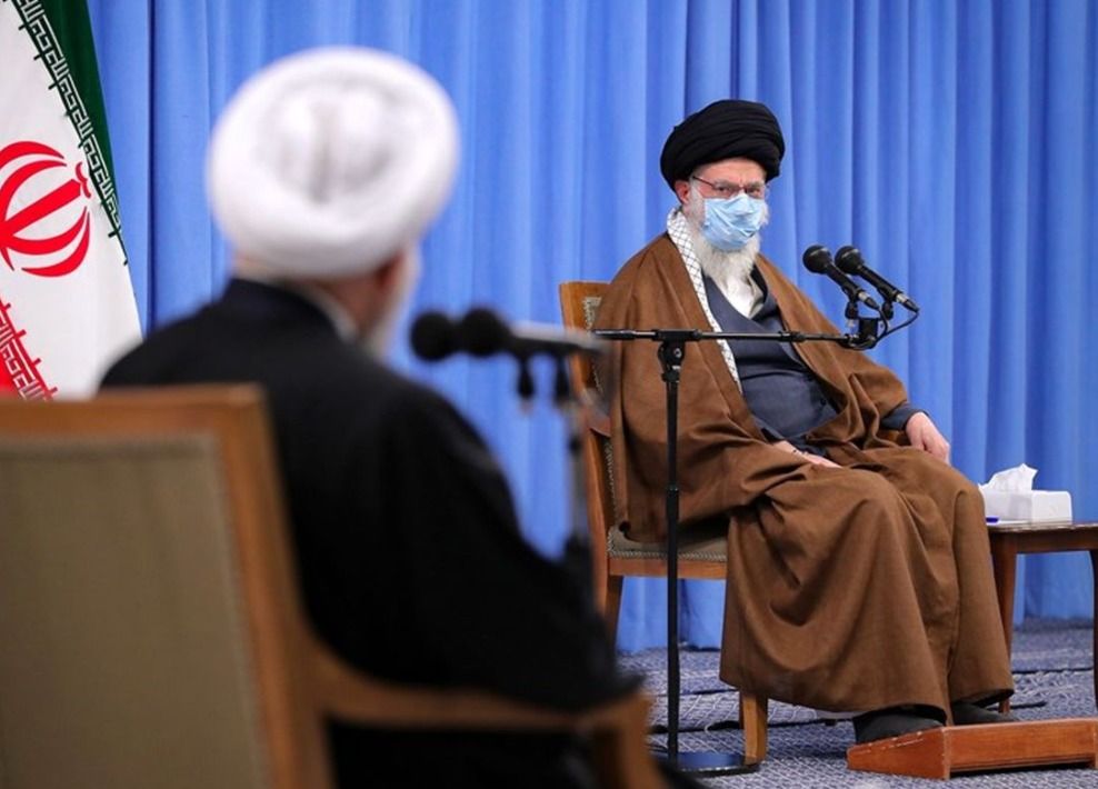 وثائق شبكة غسل أموال في باكستان: ممثل خامنئي "تلقى 200 ألف دولار شهرياً"