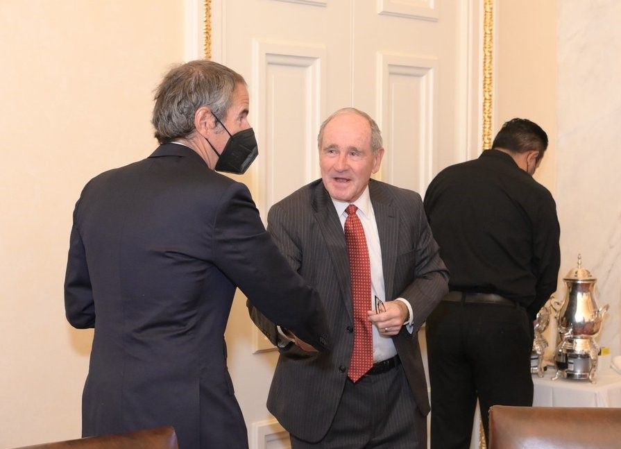 Senator Jim Risch greeting Rafael Grossi. October 19, 2021