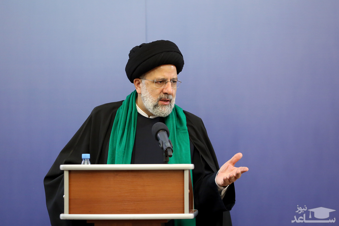 الرئيس الإيراني يدعو لتحقيقات فورية في هجوم "مشهد".. وصحيفة المرشد: يهدف للفتنة