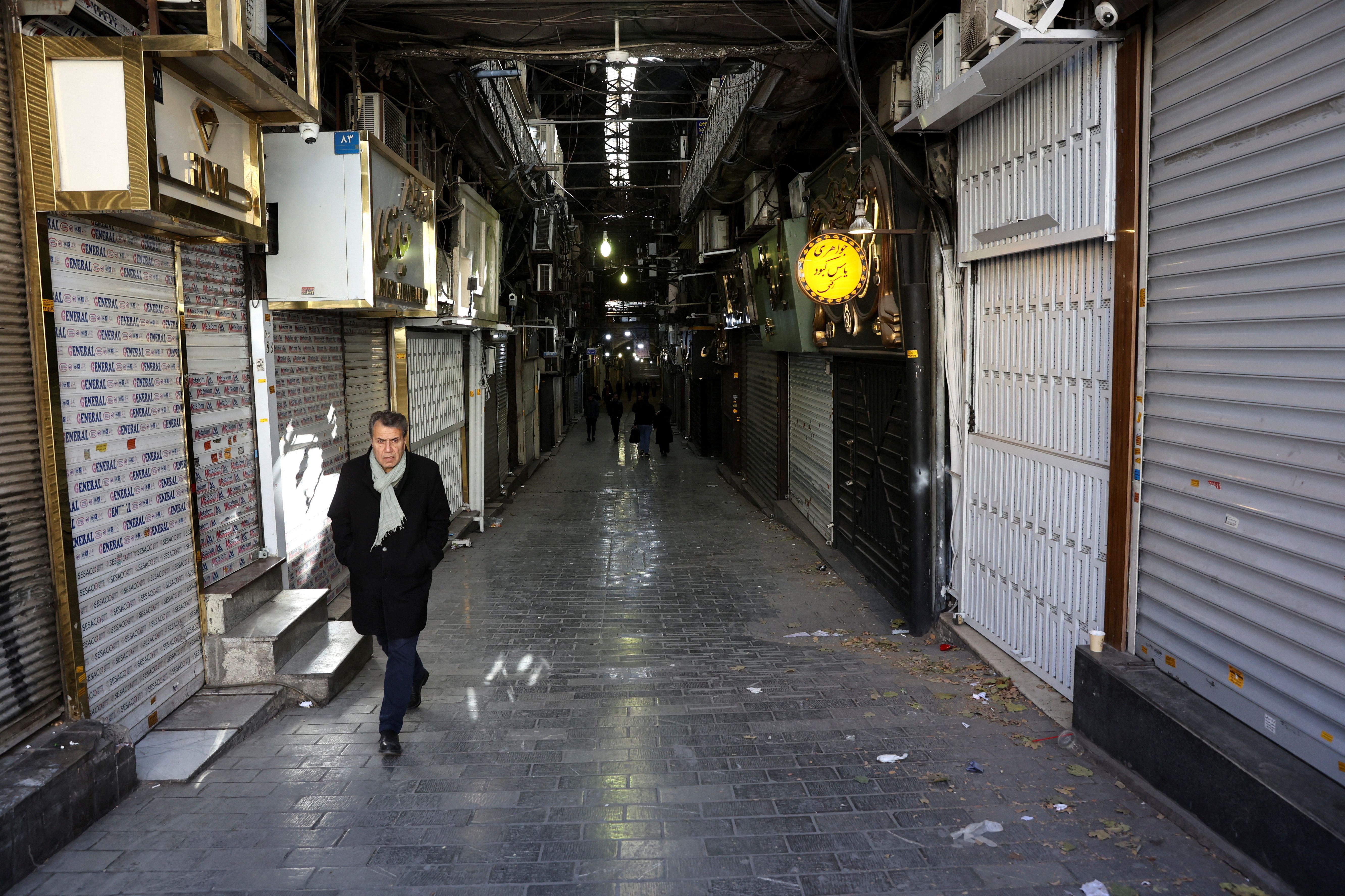 From Tehran’s Bazaar to the middle class, anger outpaces government