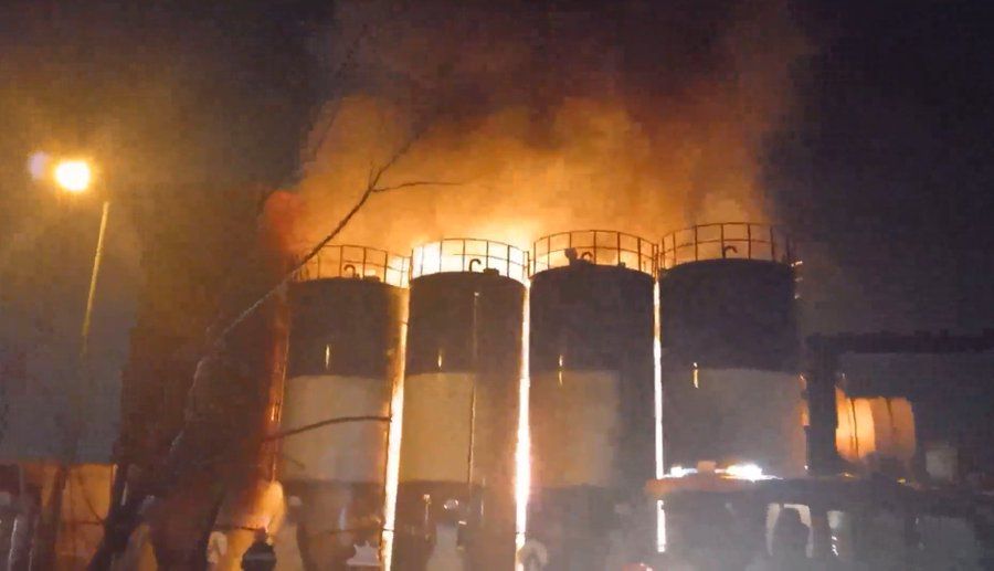 The fire in Tabriz at an industrial site around midnight, Saturday-Sunday