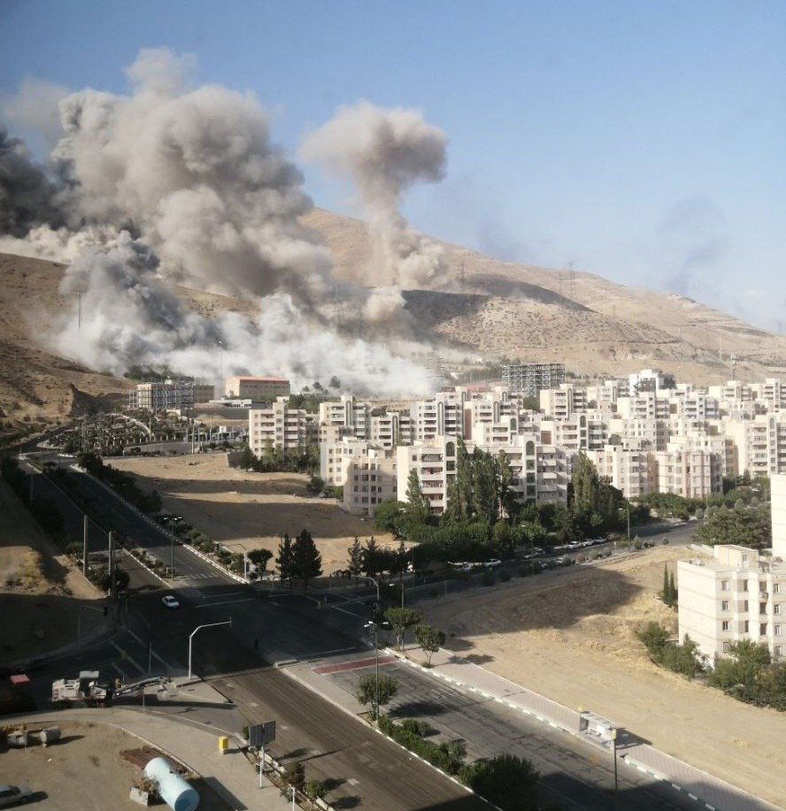 راستی‌آزمایی گزارش‌ها درباره حمله اسرائیل به جلسه شورای عالی امنیت ملی 