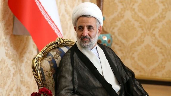 عضو کمیسیون حقوقی و قضایی مجلس: ملت و نظام ما با افراد دمدمیمزاج مذاکره نمیکنند