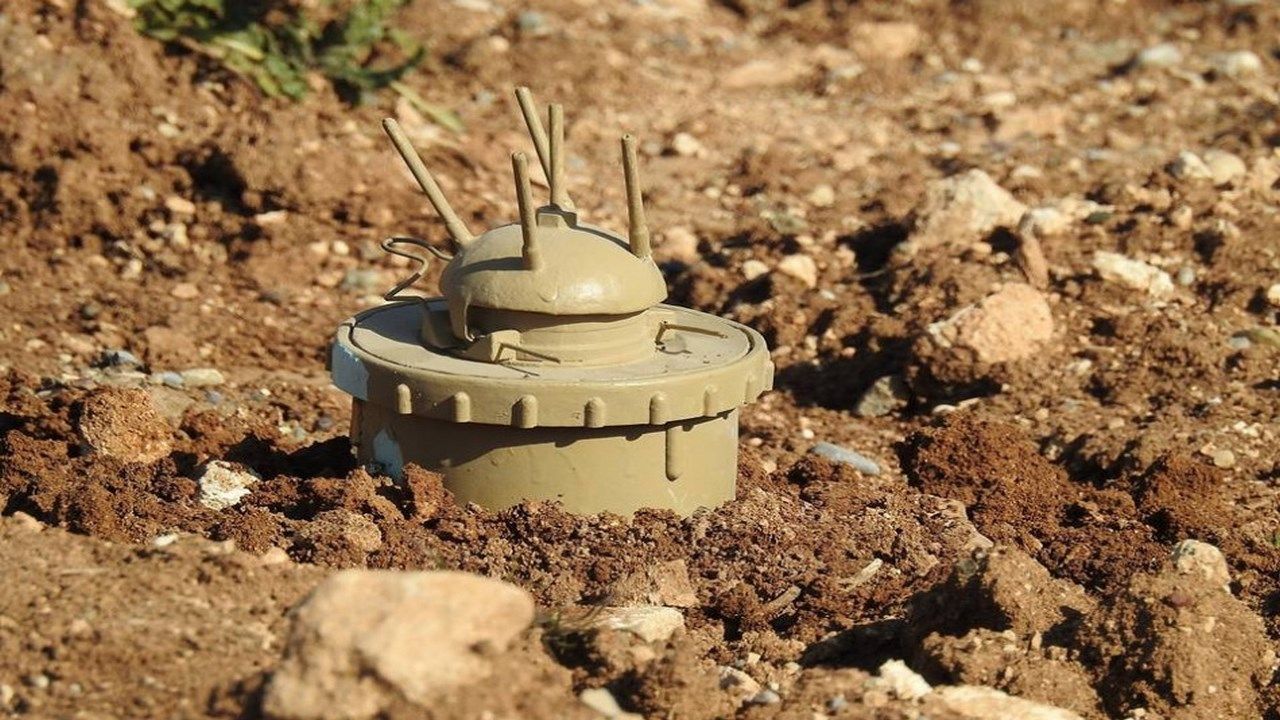 روز جهانی آگاه‌سازی در برابر خطرهای مین؛ ترکیدن مین در ایران همچنان می‌کُشد