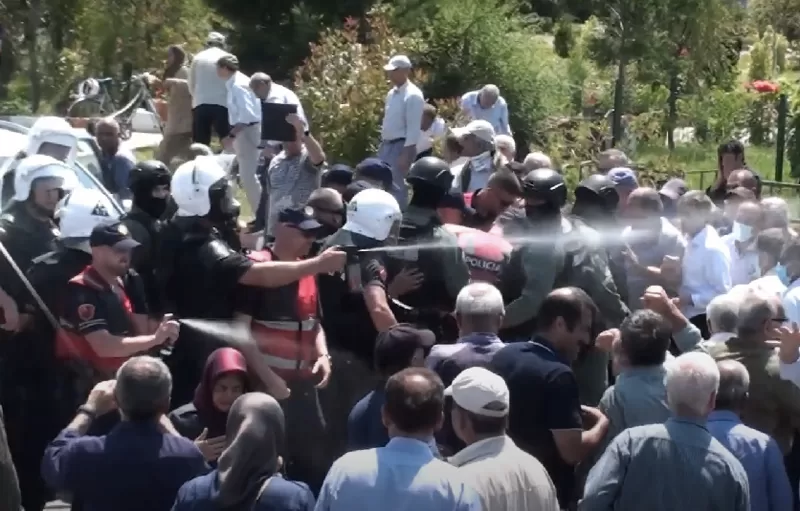 ارتباط اقدام آلبانی علیه «مجاهدین» با افشاگری «قیام تا سرنگونی» و تهدیدهای مستمر ایران