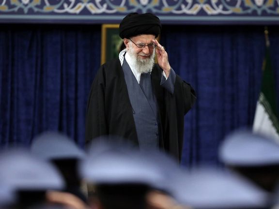 علی خامنهای: خواص میتوانند برای برگزاری انتخابات پرشور نقشآفرین باشند