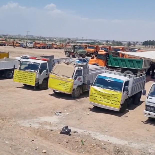 Truckers' strike persists as Tehran's steps up arrests