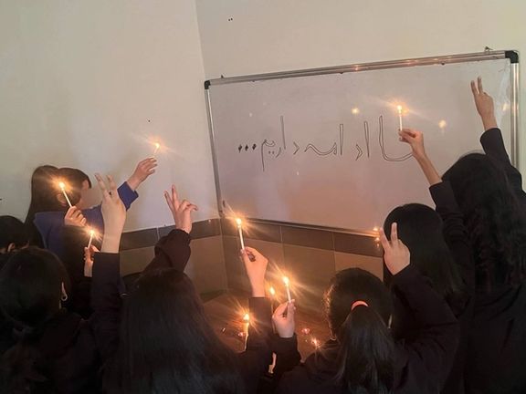 أدانوا القمع.. كُتّاب ونشطاء: النظام الإيراني يهدد مستقبل العالم بقتل الأطفال والمراهقين