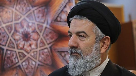 امام جمعه همدان: مردم مراقب باشند چرا که سالگرد آشوب سال گذشته نزدیک است