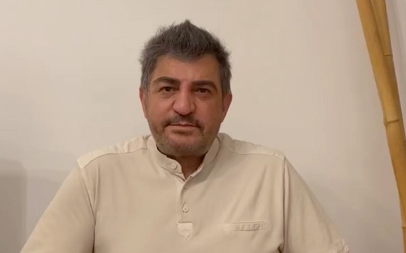 خبرگزاری مهر: محمود شهریاری، مجری سابق صداوسیما بازداشت شد