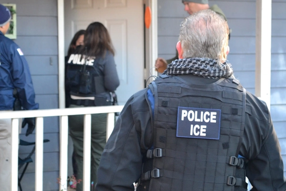 یک وکیل مهاجرت: آمریکا دو شهروند ایرانی را بدون اطلاع قبلی به ایران بازگرداند