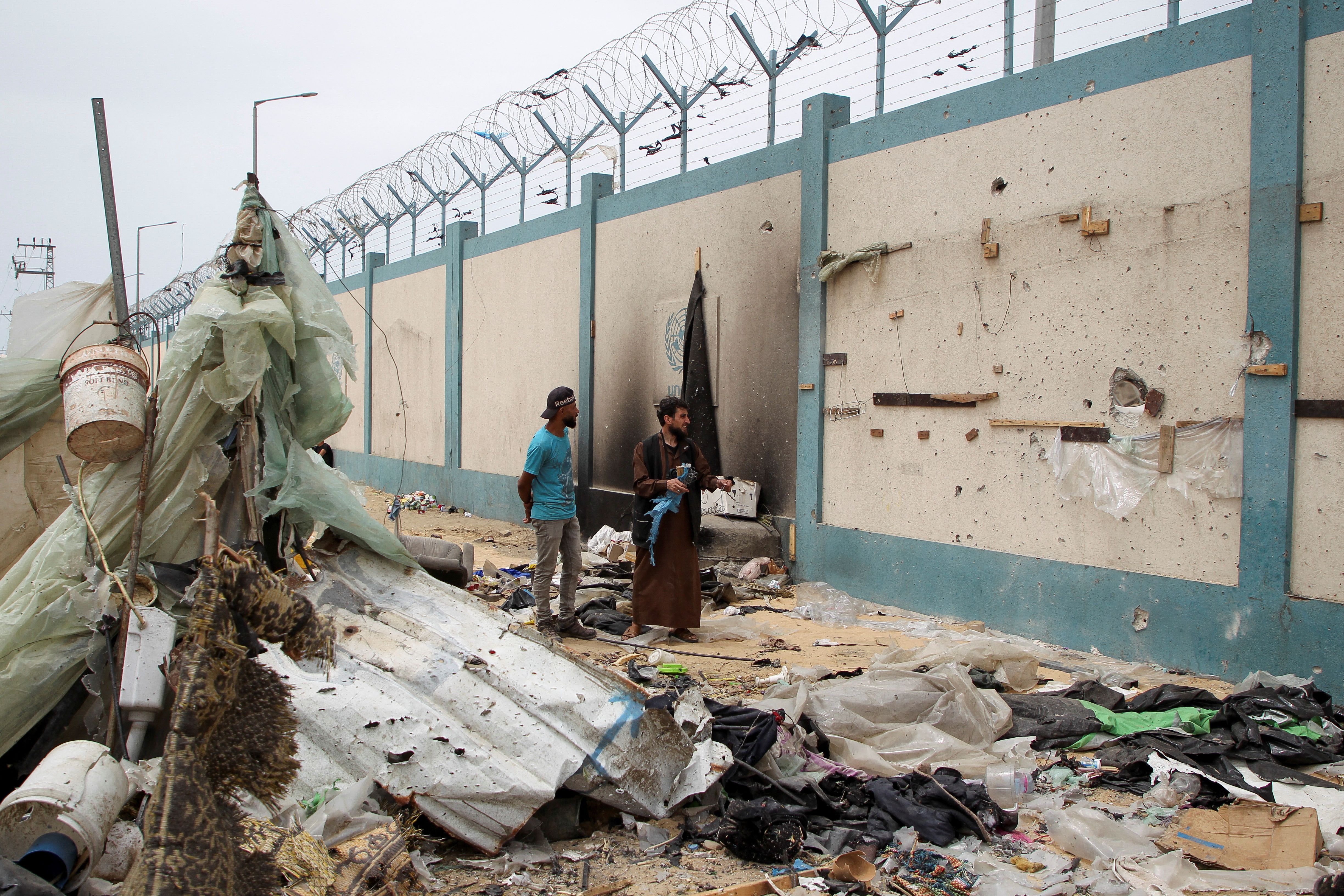 سی‌ان‌ان: اسرائیل در حمله به رفح از بمب‌های آمریکایی استفاده کرد