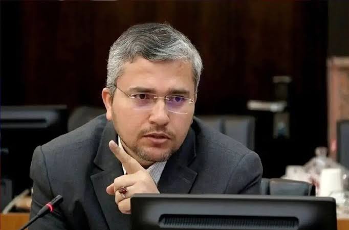 برلماني إيراني: تغيير العقيدة النووية أحد خيارات الرد على أي هجوم أميركي
