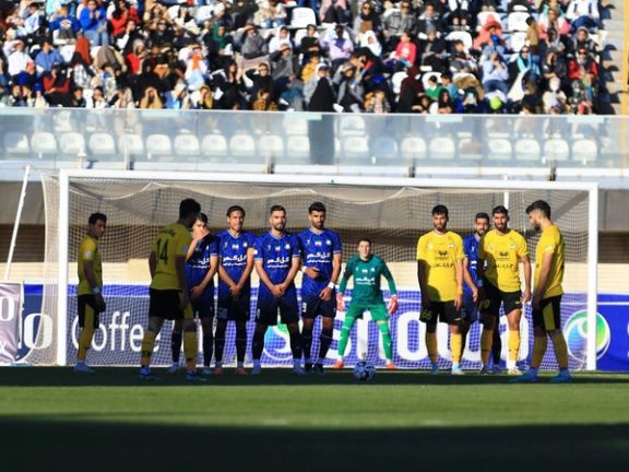 گلگهر ۳-۱ سپاهان؛ سومین شکست فصل سپاهان تحت تاثیر محرومان انضباطی