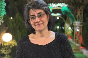 لیلا عدالتی، شهروند بهائی، پس از بازداشت به اهواز منتقل شده است