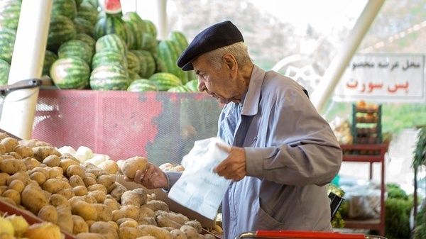 Agricultural prices skyrocket as Iran exports to fill economic gaps