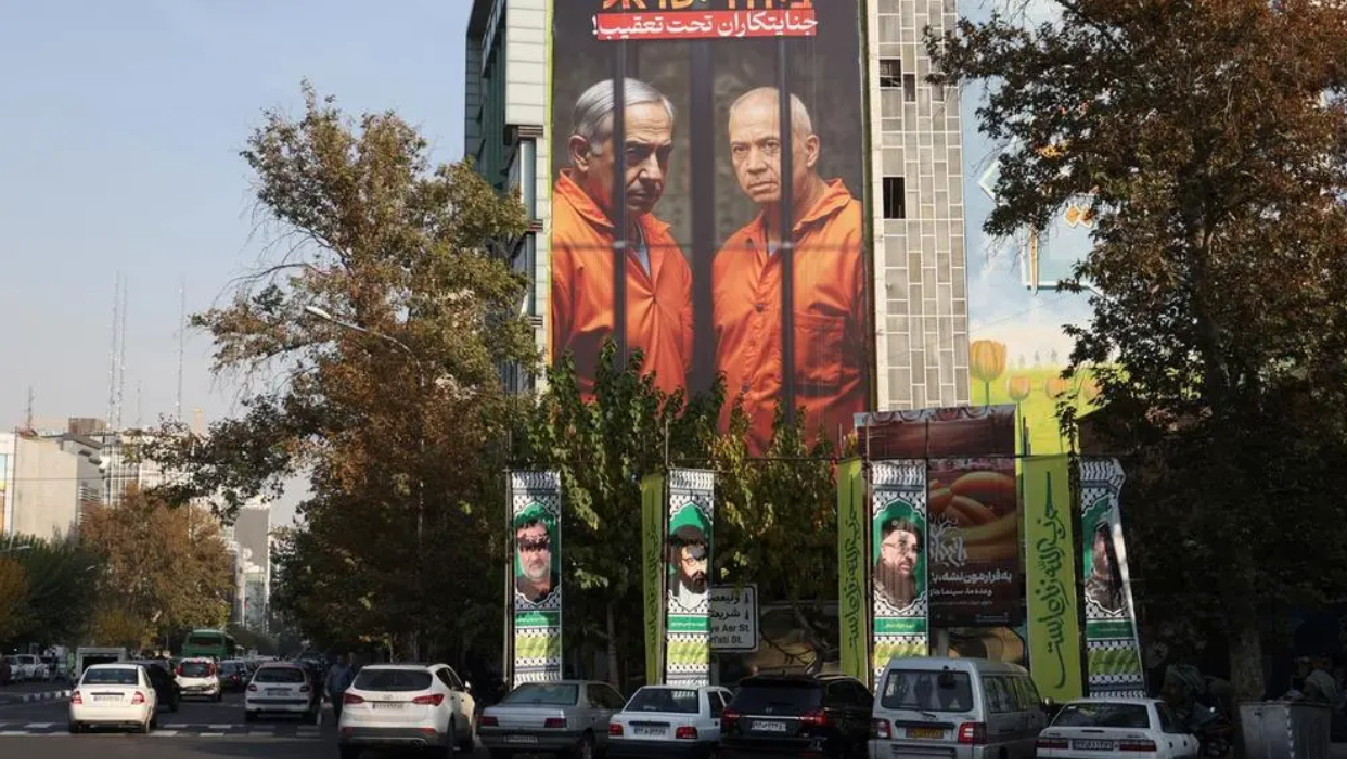 رغم خسائر طهران الفادحة.. نائب إيراني يتوعد باستمرار الهجمات المباشرة ضد إسرائيل