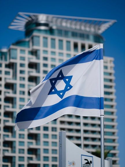 مقام آمریکایی: اسرائیل به توصیه آمریکا برای حمله به اهداف نظامی ایران عمل کرد