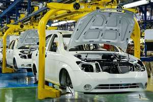 US targets Iran auto, rail and metals sectors in new sanctions blitz