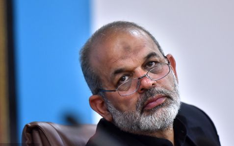 احمد وحیدی، وزیر کشور: مردم نگران نباشند، همه خسارتهای سیل جبران خواهد شد