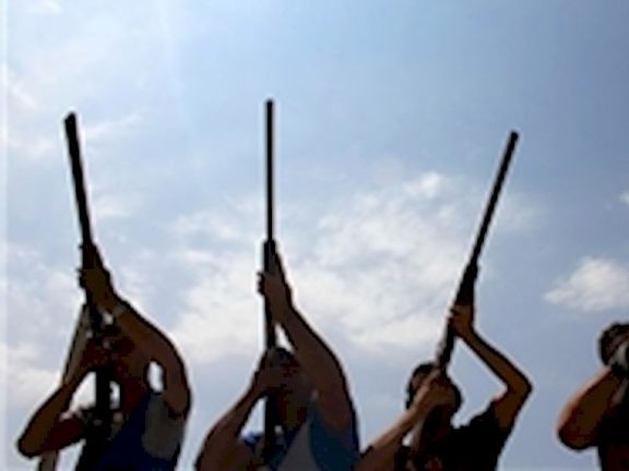 مقام انتظامی غرب تهران از فوت یک کودک در ملارد در پی انجام رسم تیراندازی در عروسی خبر داد