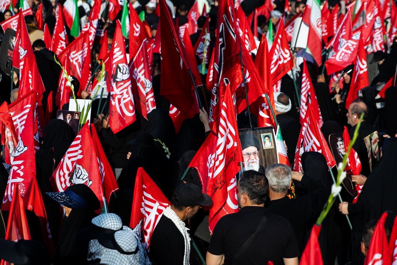 IRGC outlet hails ‘red flags of revenge’ at Khamenei funeral