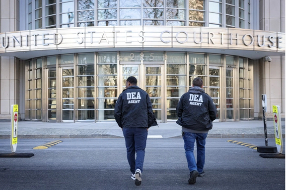 مکزیک، رییس یک کارتل بزرگ مواد مخدر اهل این کشور را برای محاکمه به آمریکا تحویل داد