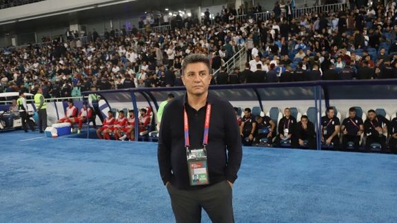 قلعهنویی: به بازیکنانم افتخار میکنم، دهنفره هم امید گل بیشتری داشتیم