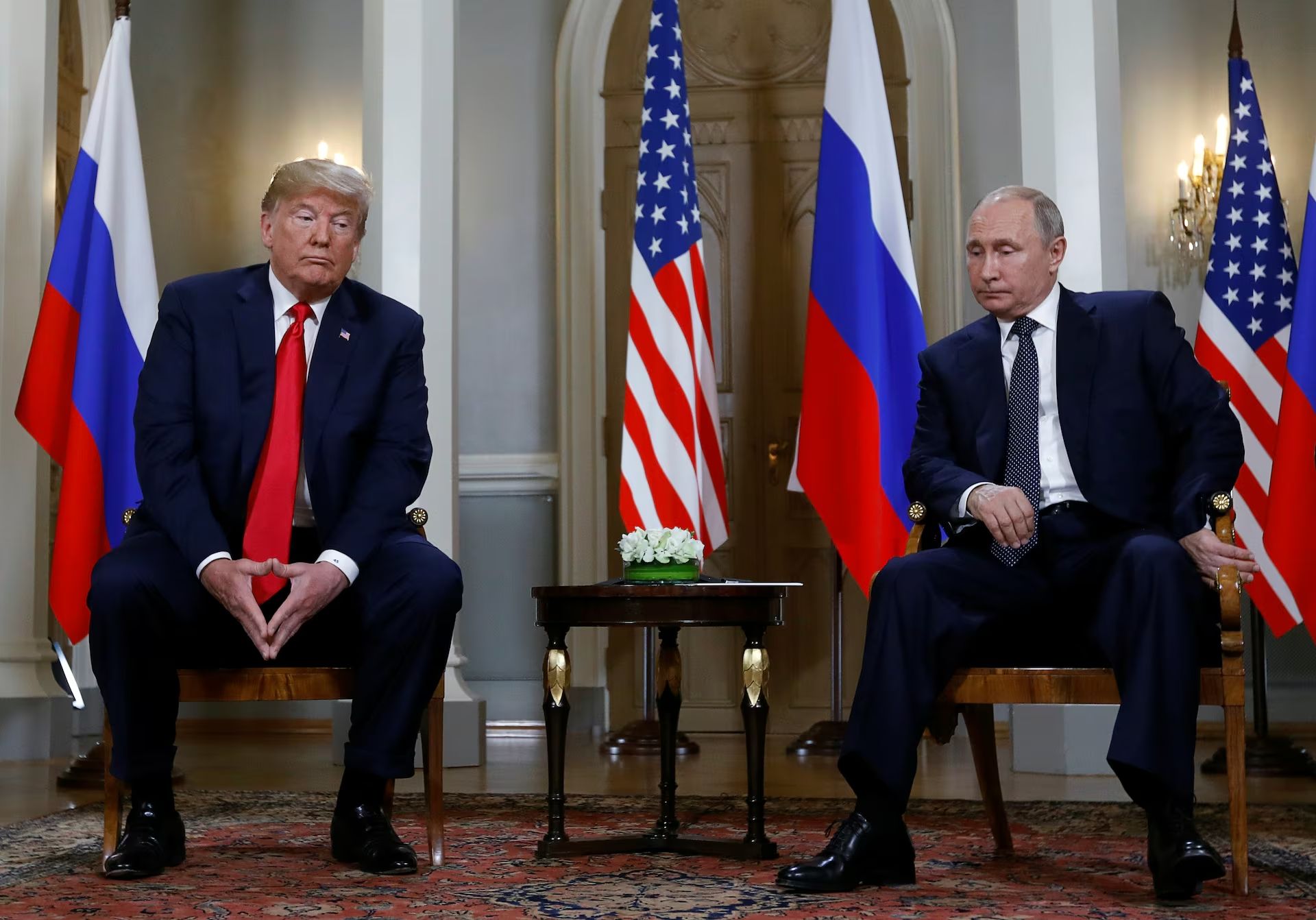 US President Donald Trump and Russian President Vladimir Putin during a joint news conference in Finland (2018) 